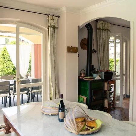 Cinqueterre Villa